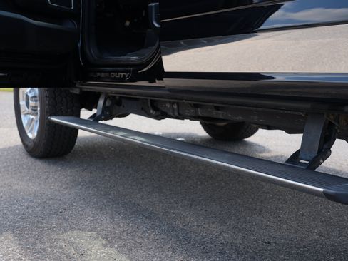 Used 2021 Ford F350 Platinum AWD/4WD image 37