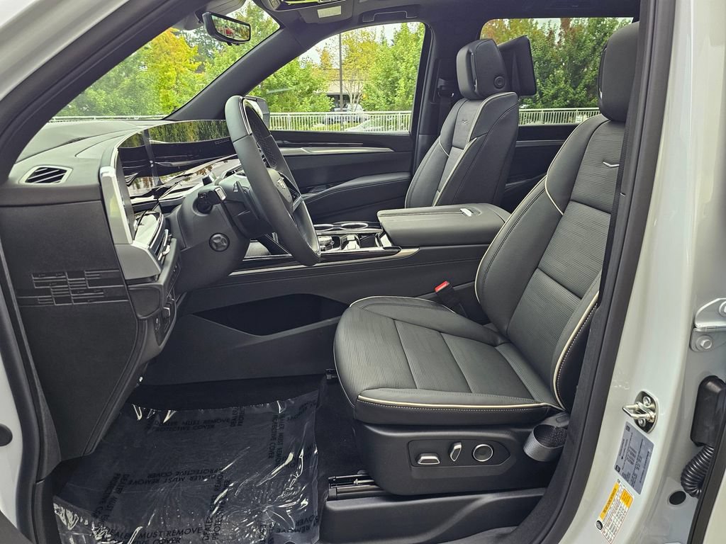 New 2026 Cadillac Escalade ESV Sport w/ Touring Package AWD/4WD image 23