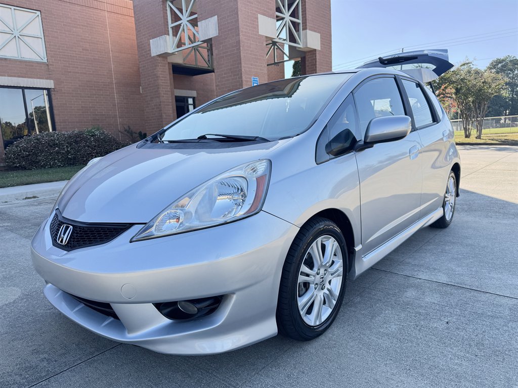 Used 2011 Honda Fit Sport image 24