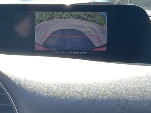 Used 2022 MAZDA MAZDA3 s image 24