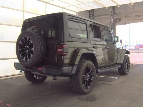 Used 2023 Jeep Wrangler Unlimited Sahara w/ Cold Weather Group AWD/4WD image 2