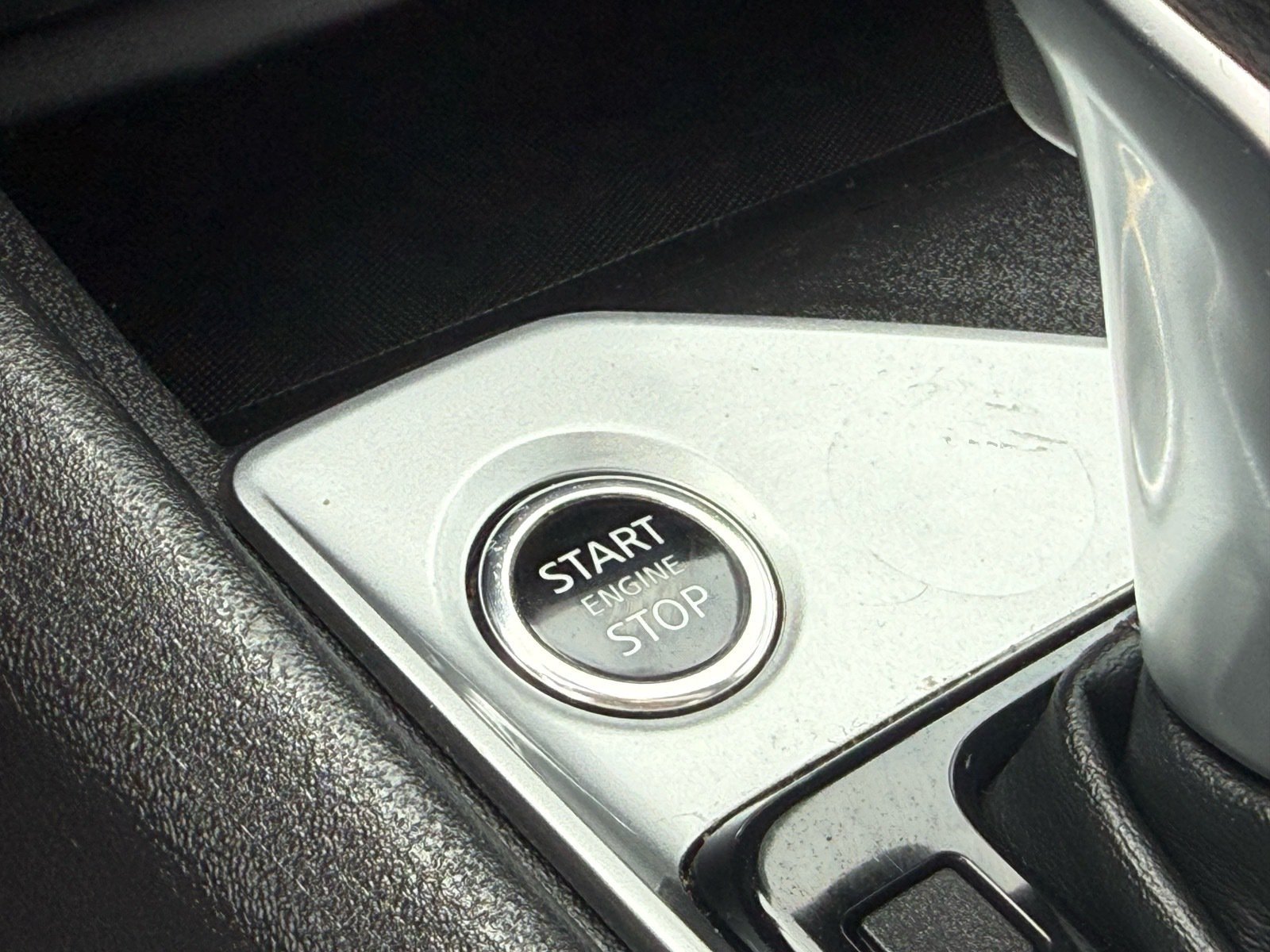 Used 2025 Nissan Altima 2.5 SV FWD image 26