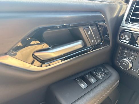 New 2026 GMC Yukon XL Denali w/ LPO, Floor Liner Package AWD/4WD image 12