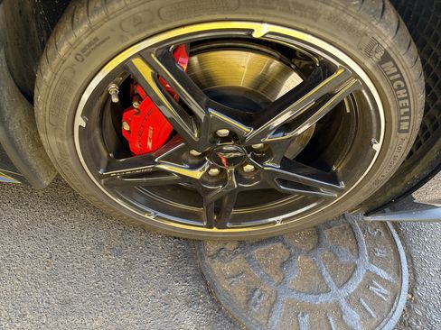 Used 2025 Chevrolet Corvette Stingray Preferred Cpe w/ Z51 Performance Package image 11