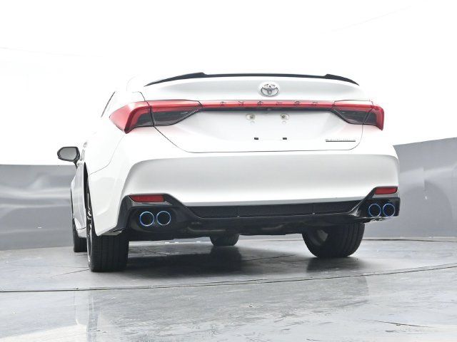 Used 2019 Toyota Avalon Touring FWD image 34
