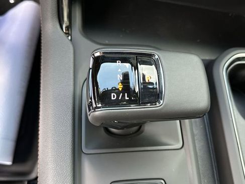 New 2026 GMC Sierra 1500 AT4 w/ AT4 Premium Package AWD/4WD image 28