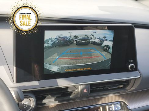 Certified 2025 Toyota Prius Limited image 22