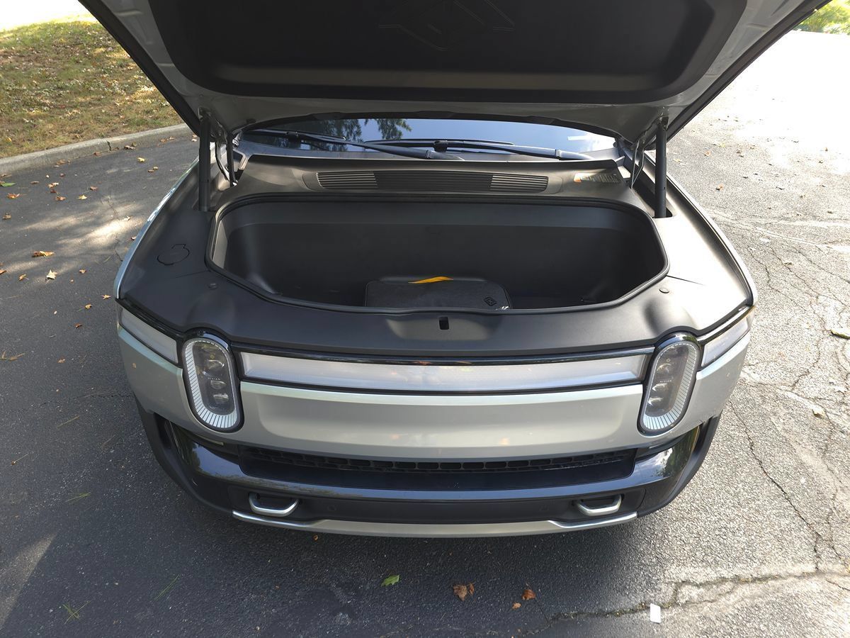 Used 2023 Rivian R1S Adventure Quad AWD/4WD image 56