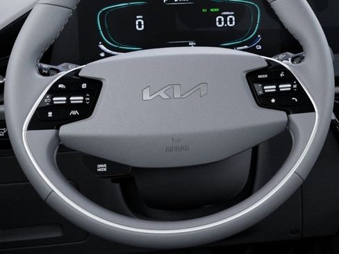 New 2025 Kia Niro SX Touring image 23