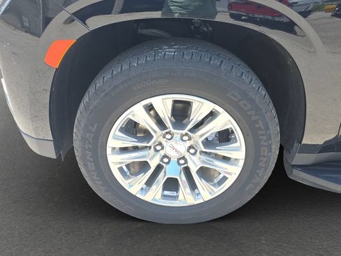 Used 2023 GMC Yukon Denali AWD/4WD image 4