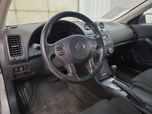 Used 2012 Nissan Altima 3.5 SR image 29