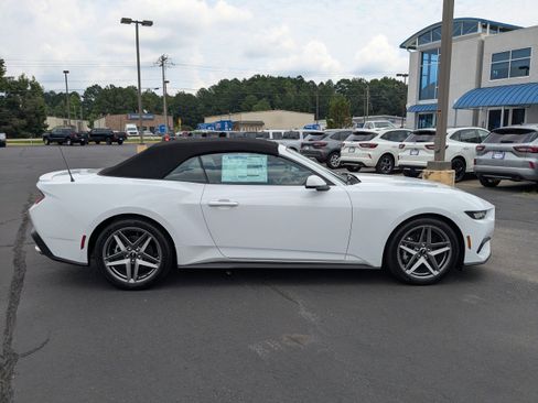 New 2025 Ford Mustang Premium image 3