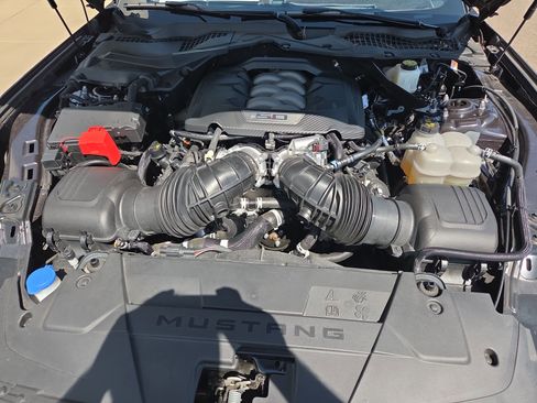 Used 2024 Ford Mustang GT Premium image 20