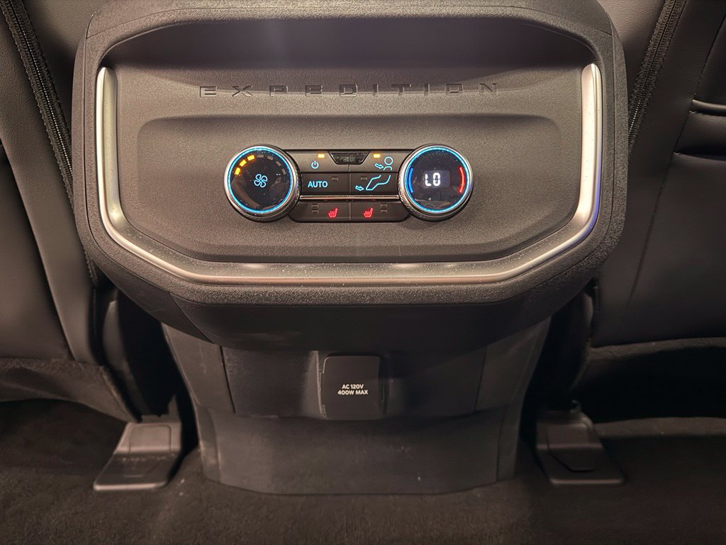 Used 2026 Ford Expedition Tremor AWD/4WD image 36