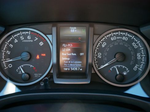 Used 2023 Toyota Tacoma SR image 21