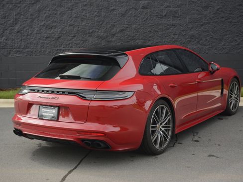 Certified 2023 Porsche Panamera GTS AWD/4WD image 7
