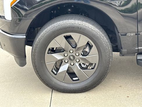 Certified 2023 Ford F150 Lightning Lariat image 11