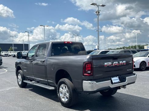 Used 2026 RAM 2500 Big Horn AWD/4WD image 5