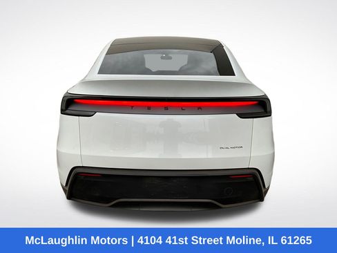 Used 2026 Tesla Model Y Long Range image 13