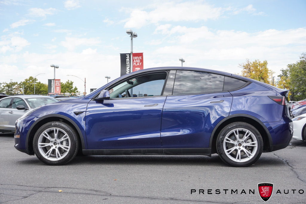 Used 2023 Tesla Model Y Long Range AWD/4WD image 13