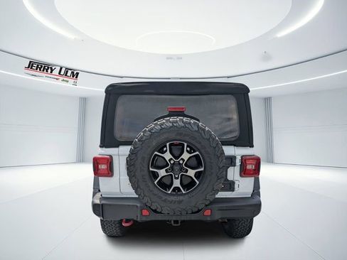 Used 2018 Jeep Wrangler Unlimited Rubicon AWD/4WD image 4