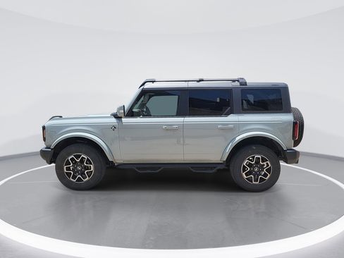 Used 2023 Ford Bronco Outer Banks image 1