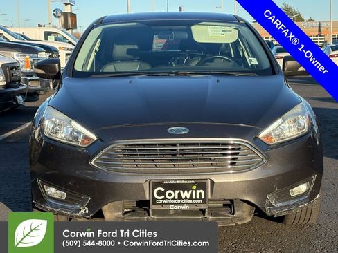 Used 2015 Ford Focus Titanium image 3