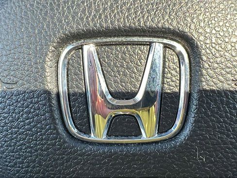 Used 2023 Honda Pilot Touring image 34