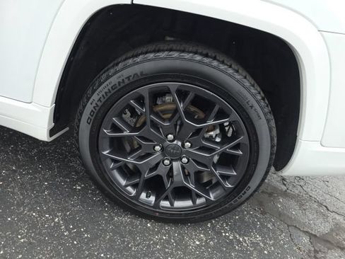 Used 2025 Jeep Grand Cherokee L Summit AWD/4WD image 67