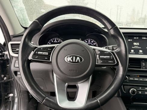 Used 2020 Kia Optima SE image 15