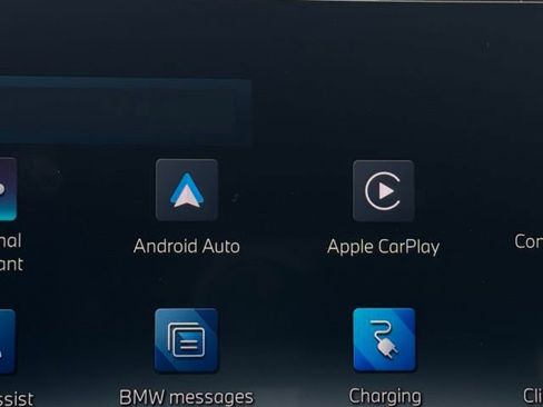 New 2026 BMW X5 xDrive50e w/ M Sport Package image 39