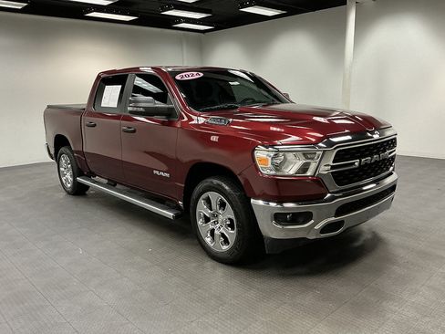 Used 2024 RAM 1500 Big Horn AWD/4WD image 7