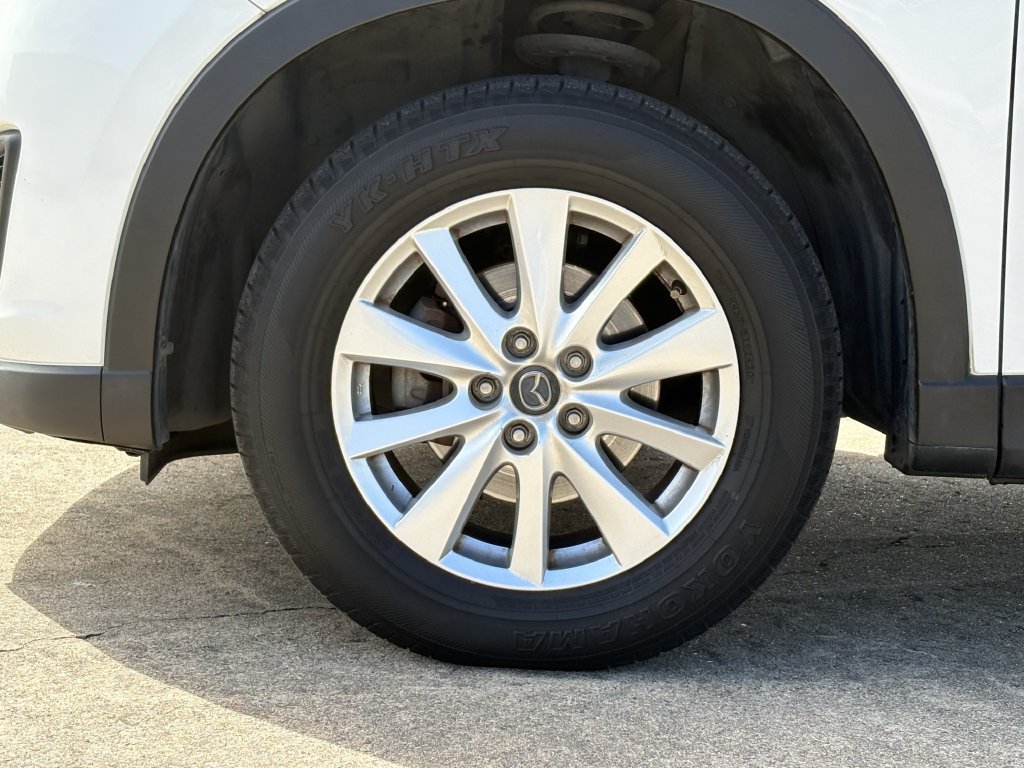 Used 2014 MAZDA CX-5 Touring w/ Touring Technology Package FWD image 9