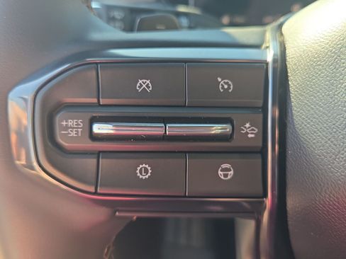 Certified 2026 GMC Acadia AT4 w/ Super Cruise Package AWD/4WD image 16
