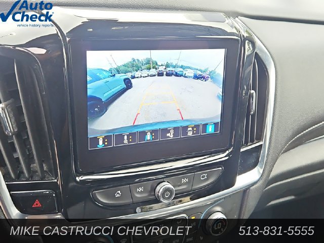 Used 2022 Chevrolet Traverse LT AWD/4WD image 17