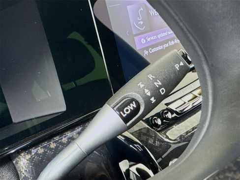 Certified 2025 Rolls-Royce Cullinan Black Badge image 15