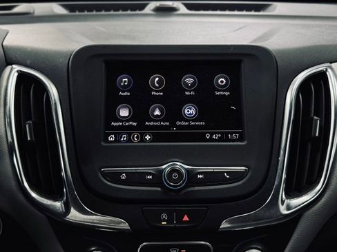 Used 2024 Chevrolet Equinox LT image 31