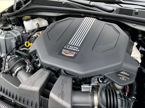 Used 2025 Cadillac CT5 Premium Luxury image 32