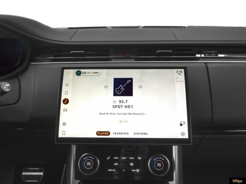 Used 2025 Land Rover Range Rover Long Wheelbase SE image 8