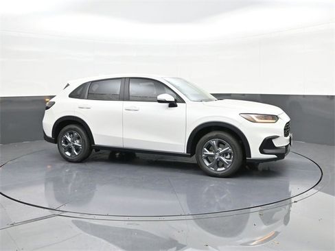 New 2026 Honda HR-V LX image 13