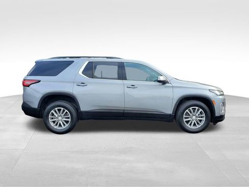 Certified 2023 Chevrolet Traverse LT FWD image 6