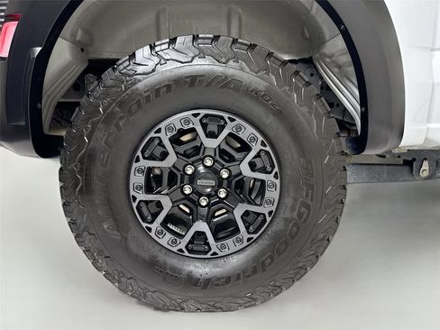 Used 2025 Ford F150 Raptor w/ Equipment Group 803A Raptor R image 40