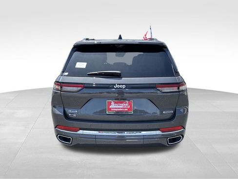 New 2025 Jeep Grand Cherokee Overland w/ Adv Protech Group III image 5