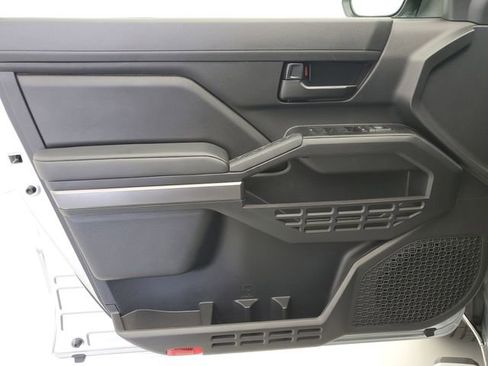 Used 2025 Toyota Tacoma SR5 image 20