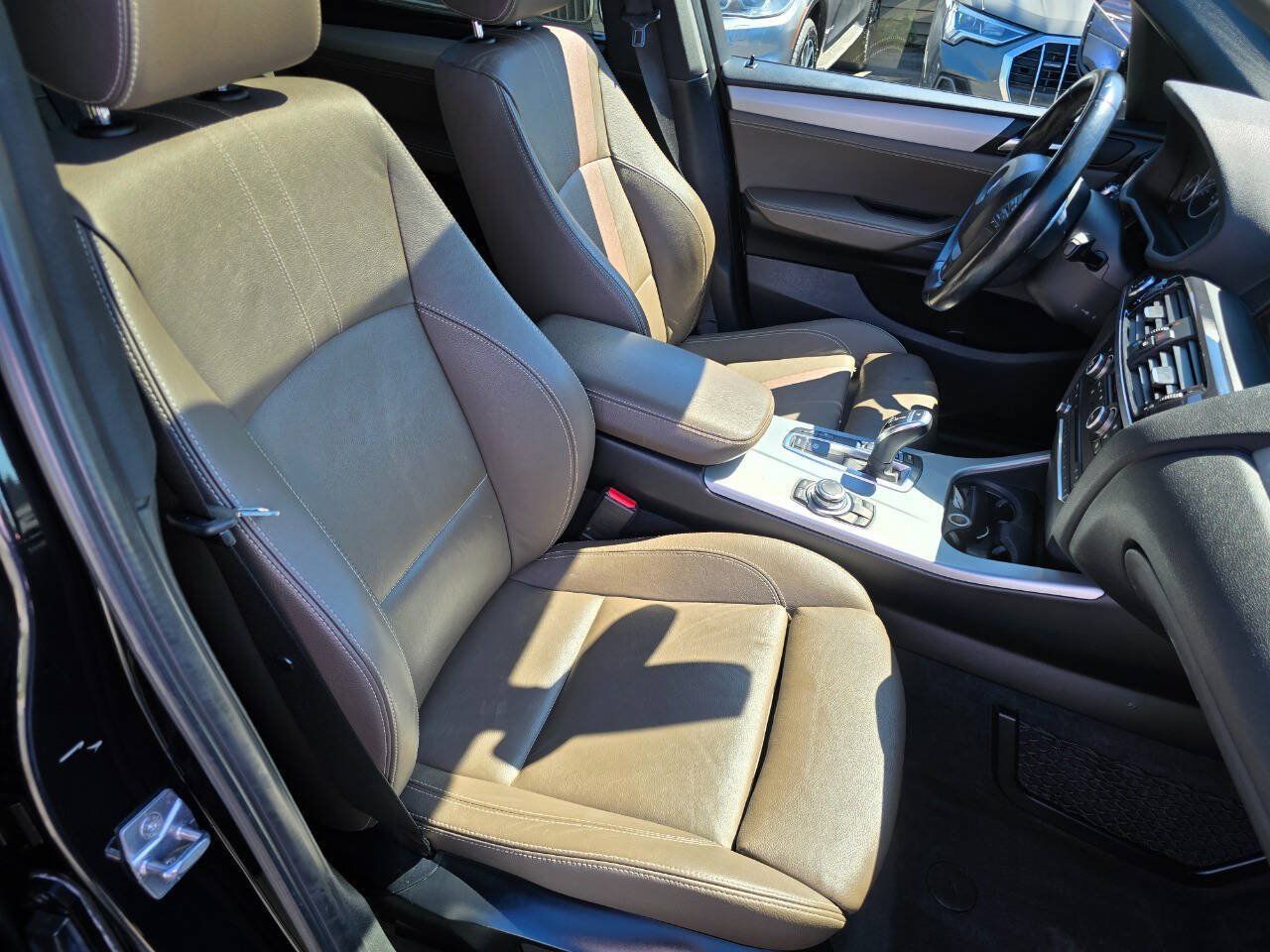 Used 2012 BMW X3 xDrive35i w/ Premium Pkg AWD/4WD image 33