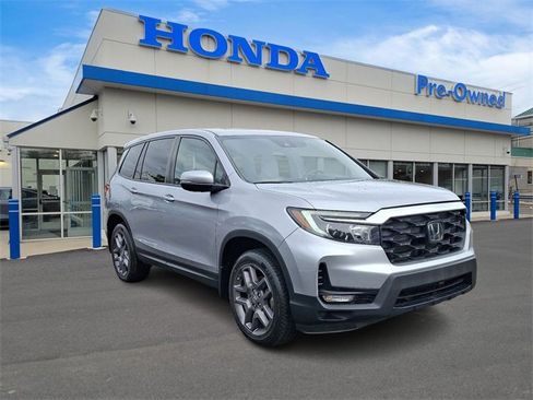 Used 2023 Honda Passport EX-L image 3