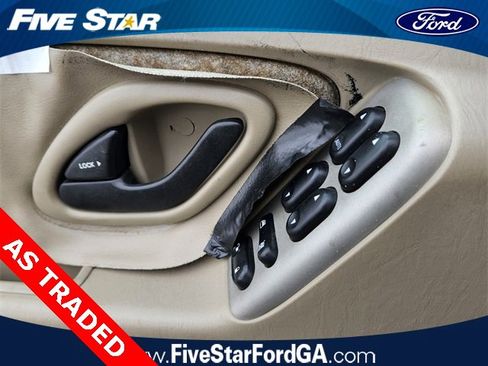 Used 2007 Ford Escape Limited image 31