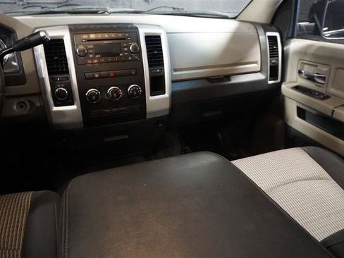 Used 2011 RAM 2500 SLT w/ Protection Group image 15