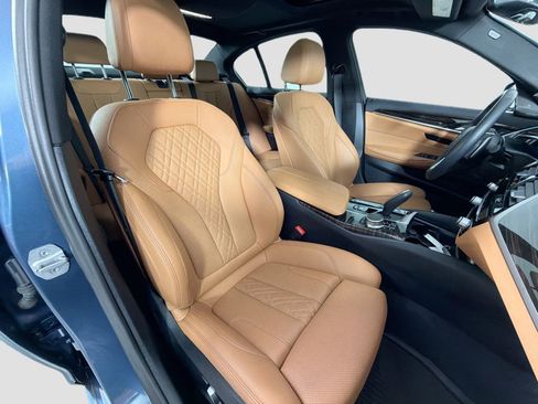 Certified 2023 BMW 540i w/ Premium Package image 28