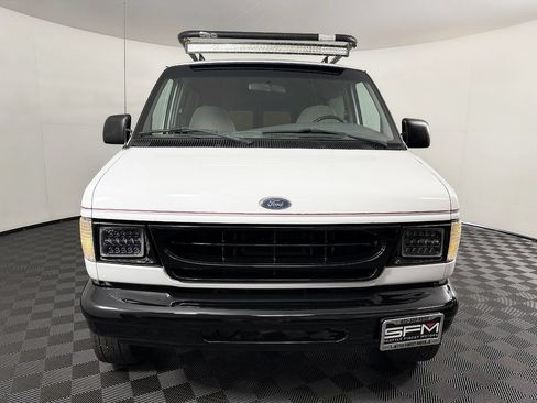 Used 1999 Ford E-350 and Econoline 350 XL RWD image 4